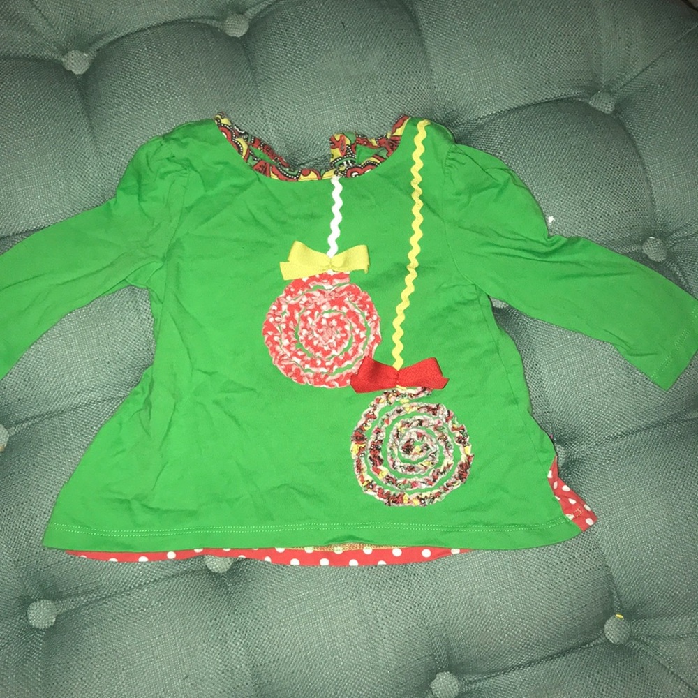 GUC Christmas outfit